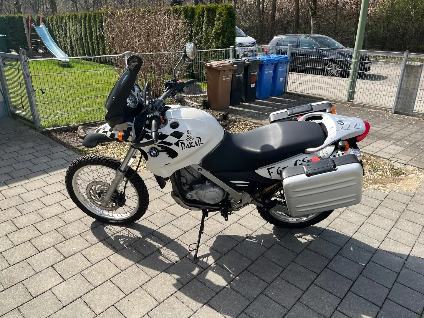 BMW F 650 GS Dakar Bílá - 2
