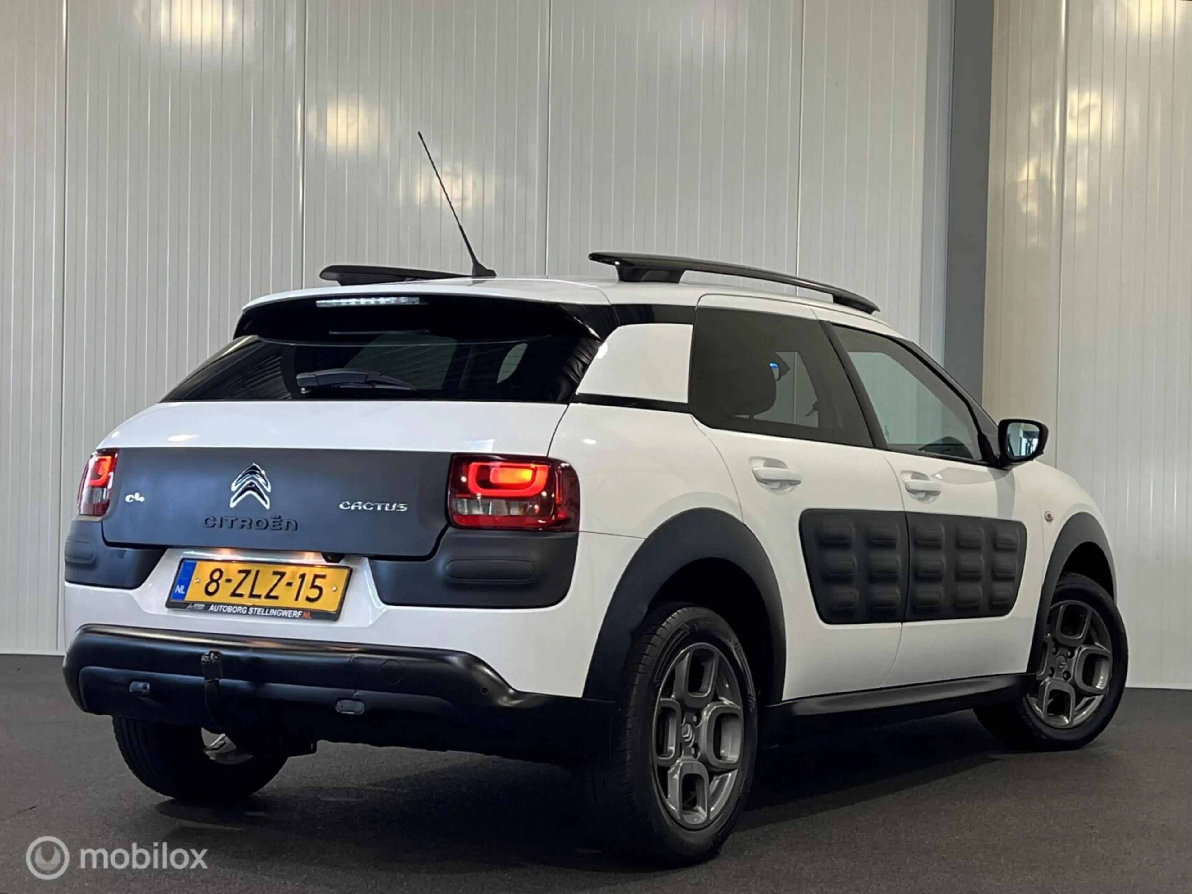 Citroen C4 Cactus 1.6 e-HDi AUTOMAAT Shine [ NAP panorama trekhaak ] — photo 6
