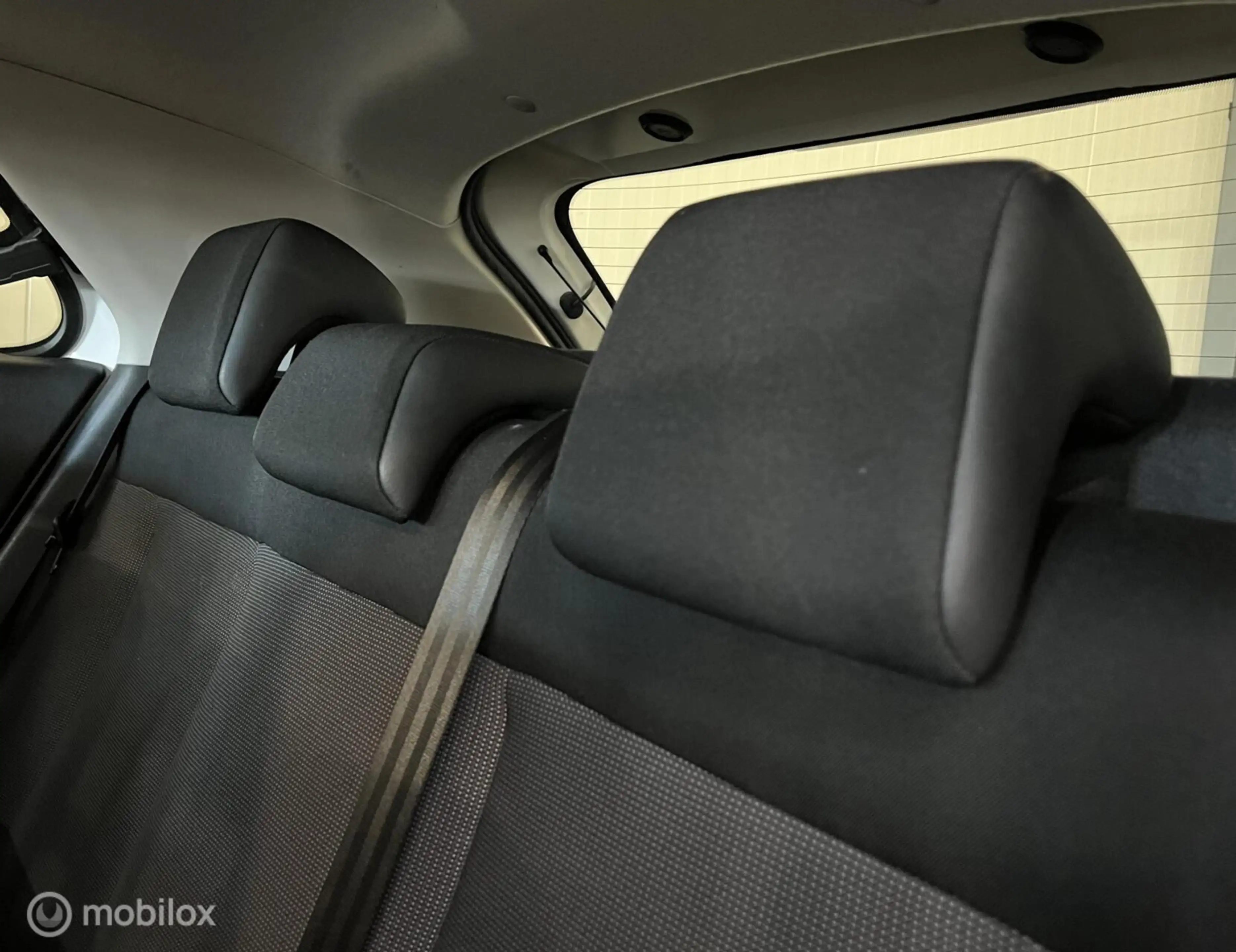 Citroen C4 Cactus 1.6 e-HDi AUTOMAAT Shine [ NAP panorama trekhaak ] — photo 12
