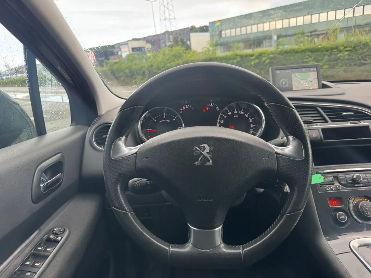 Peugeot 3008 3008 — photo 8