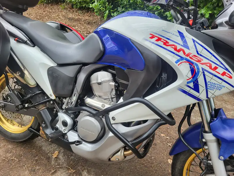 Honda XL 700 - foto 6