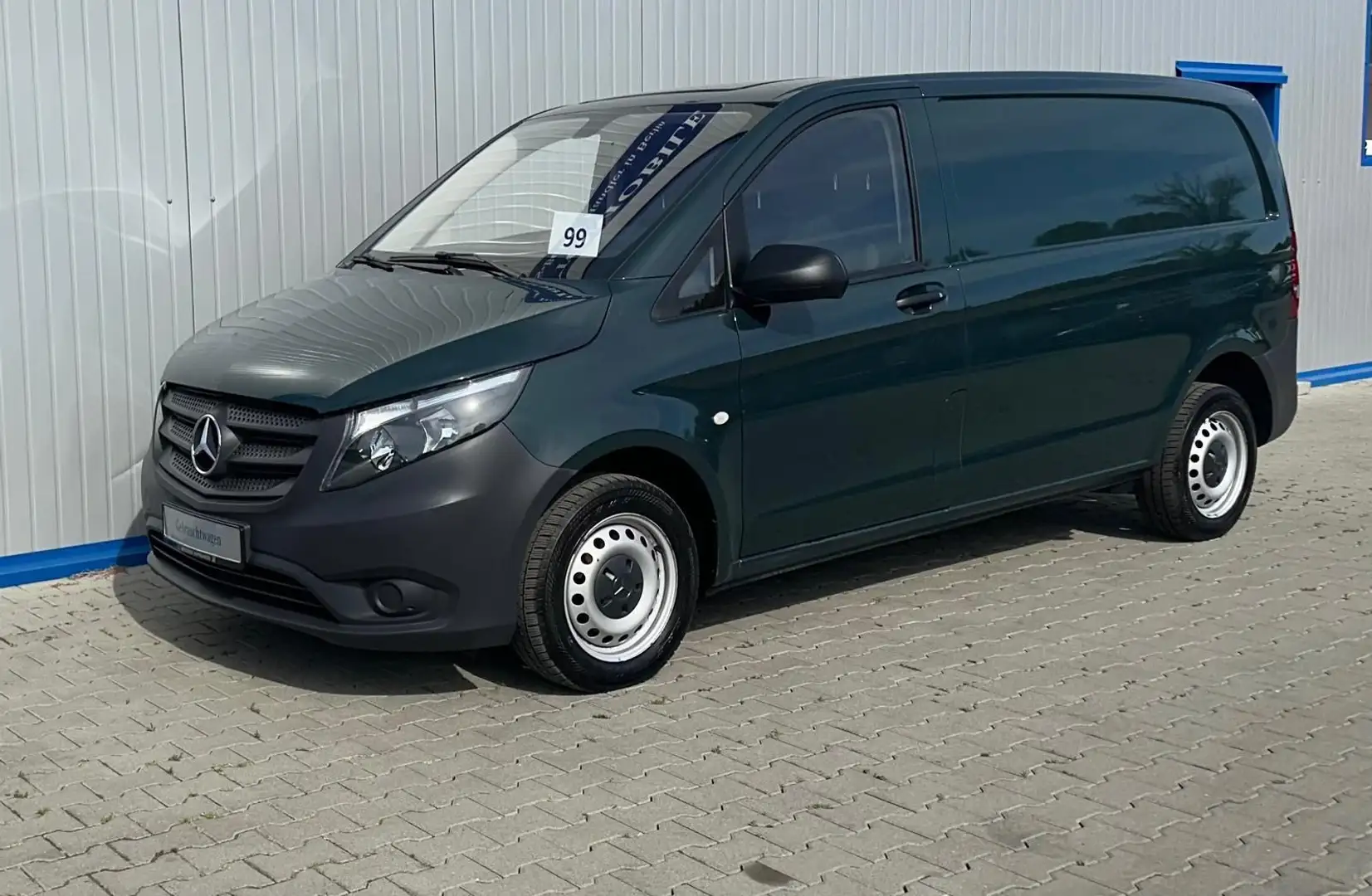 Mercedes-Benz Vito 114 KOMPAKT 6-G KAMERA TEMPOMAT 3-SITZE AHK Зелений - 1
