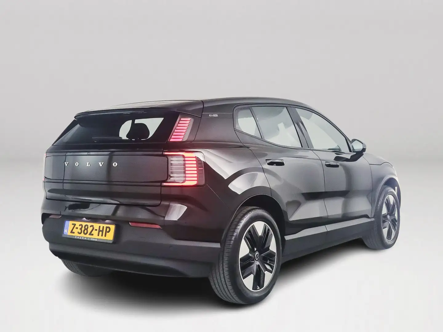 Volvo EX30 Single Motor Core 51 kWh | Stoel- en stuurverwarmi Negro - 2