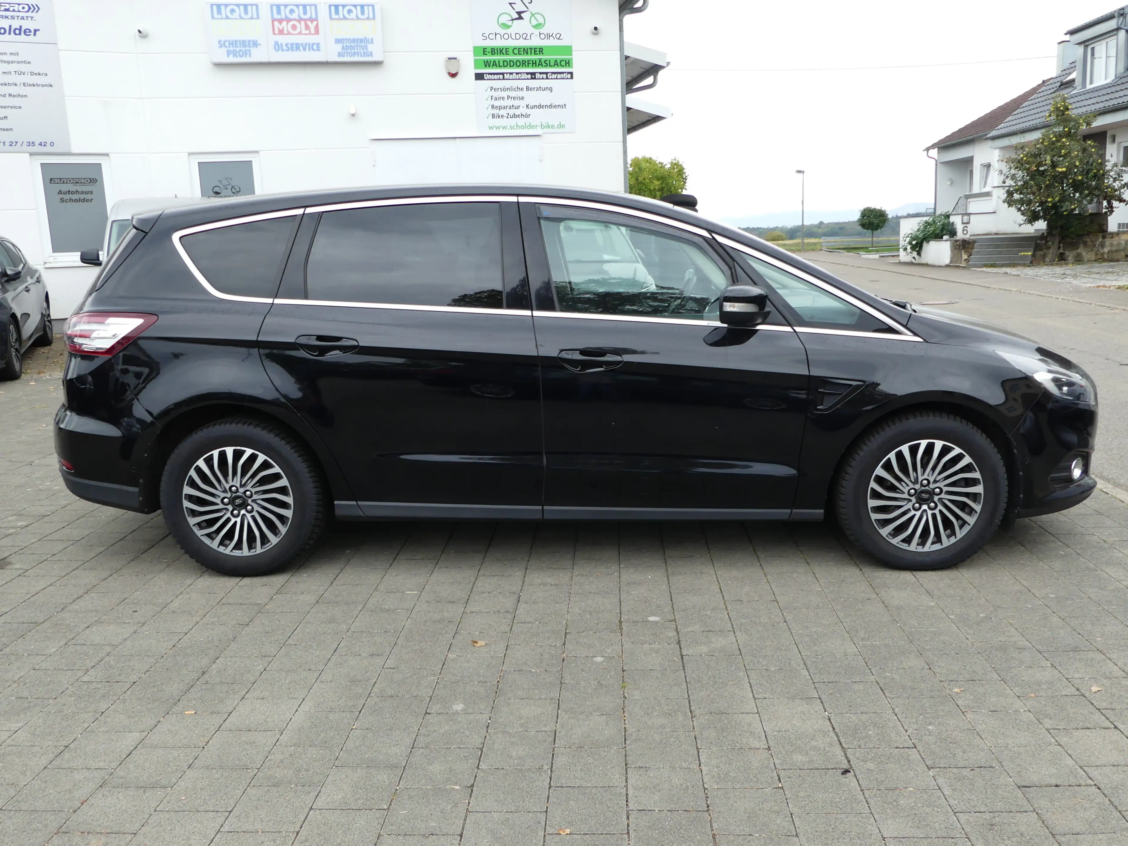 Ford S-Max Titanium Aut. | NAVI | CAR-PLAY | 7-SITZER — photo 8