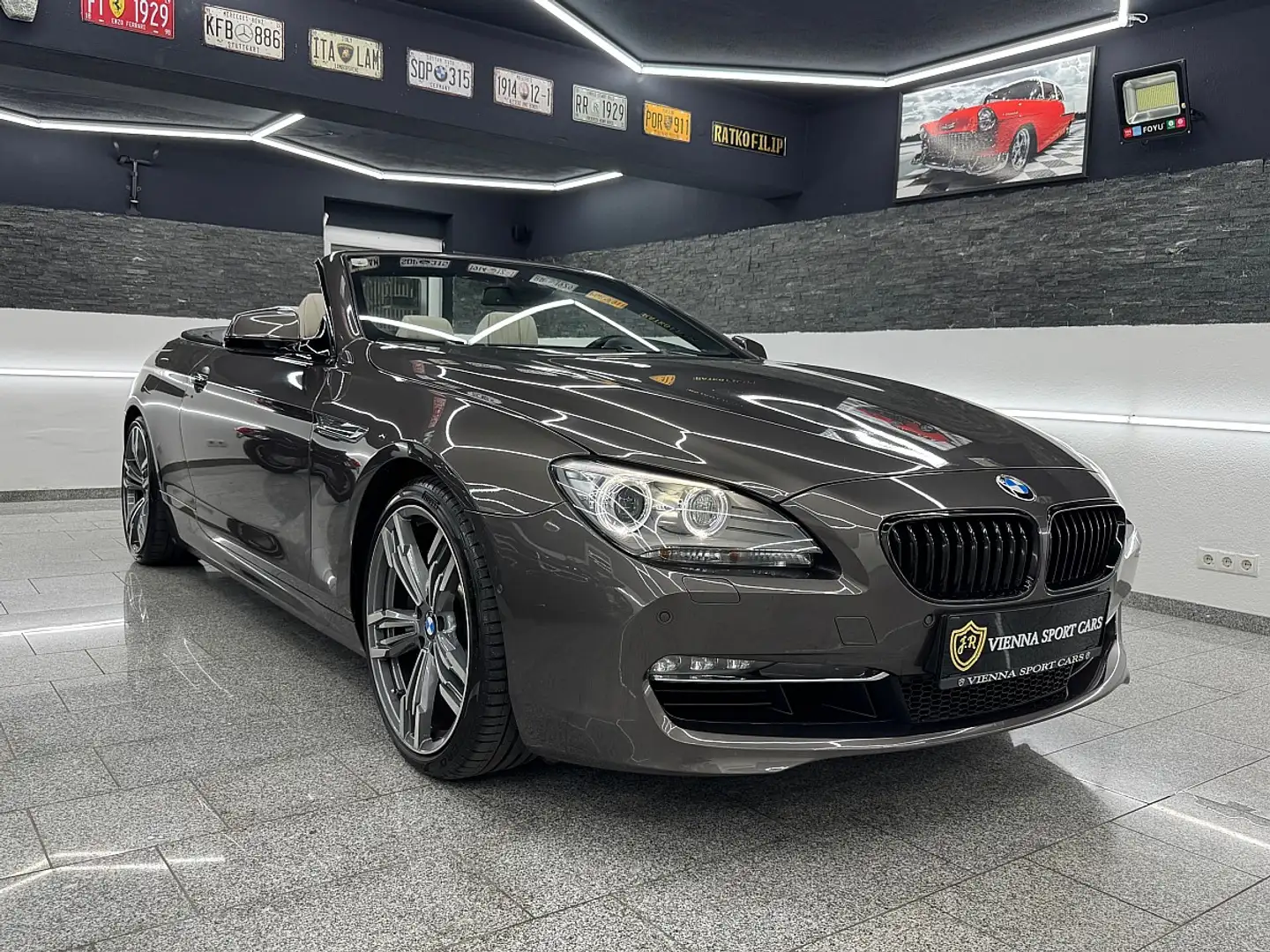 BMW 650 i V8 Cabrio Aut.*Wenig-KM*Top-Ausstattung* Braun - 2