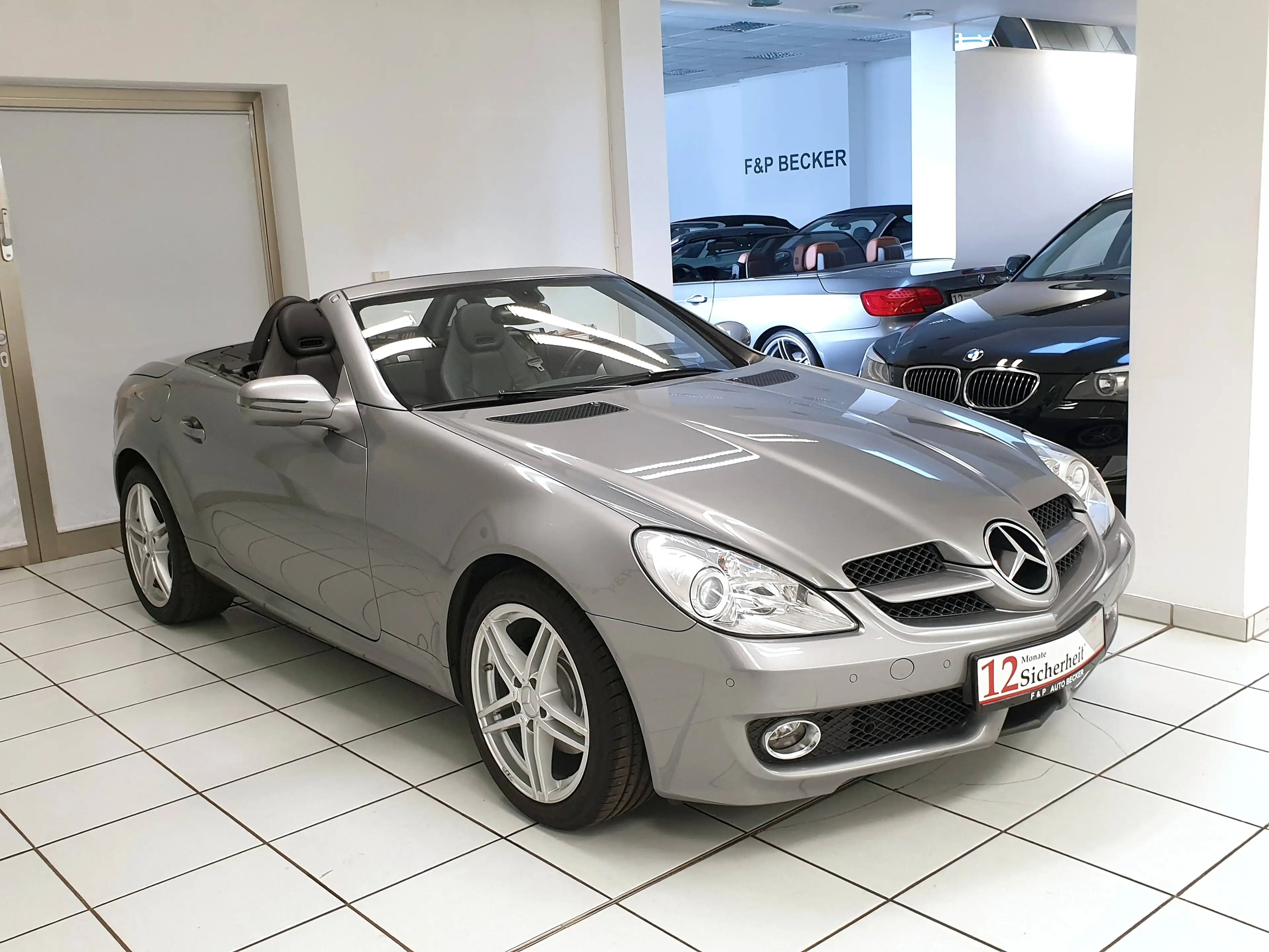 Mercedes-Benz SLK 200 SLK 200 Kompressor Automatik Scheckheft Airscarf — photo 3