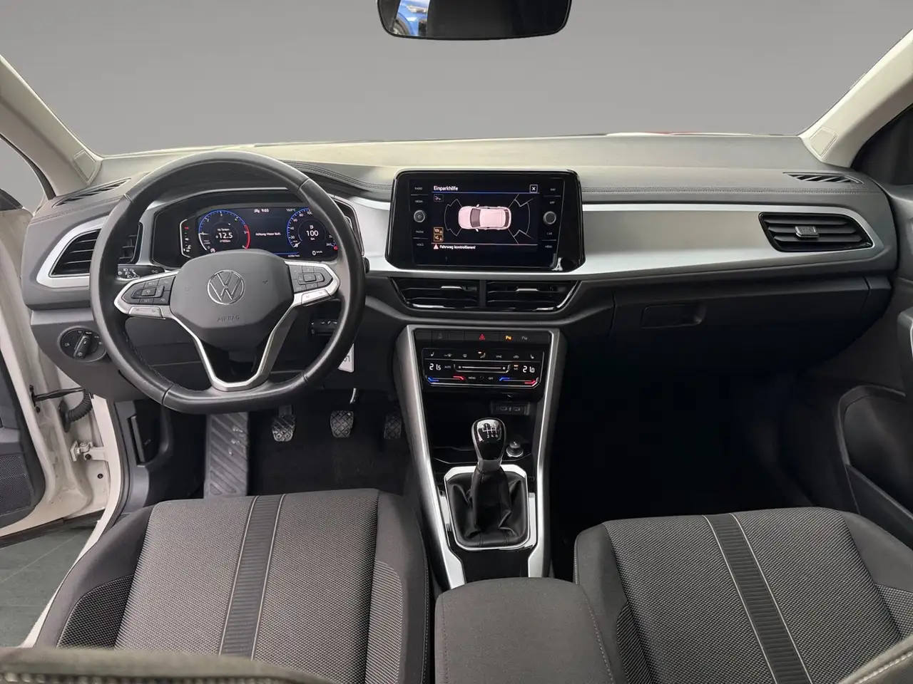 Volkswagen T-Roc Life TDI 11