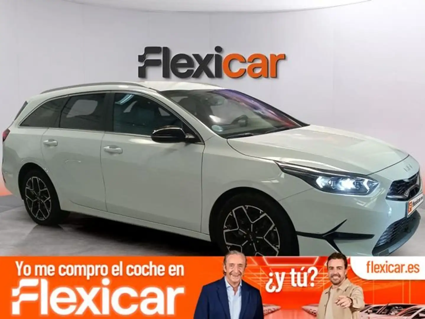Kia Tourer 1.0 MHEV 74kW Style Edition DCT Blanco - 1