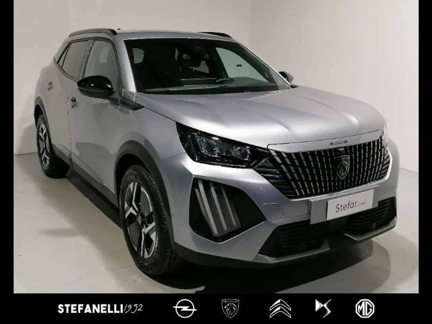 Peugeot 2008 1.2 Hybrid Allure Grigio - 1
