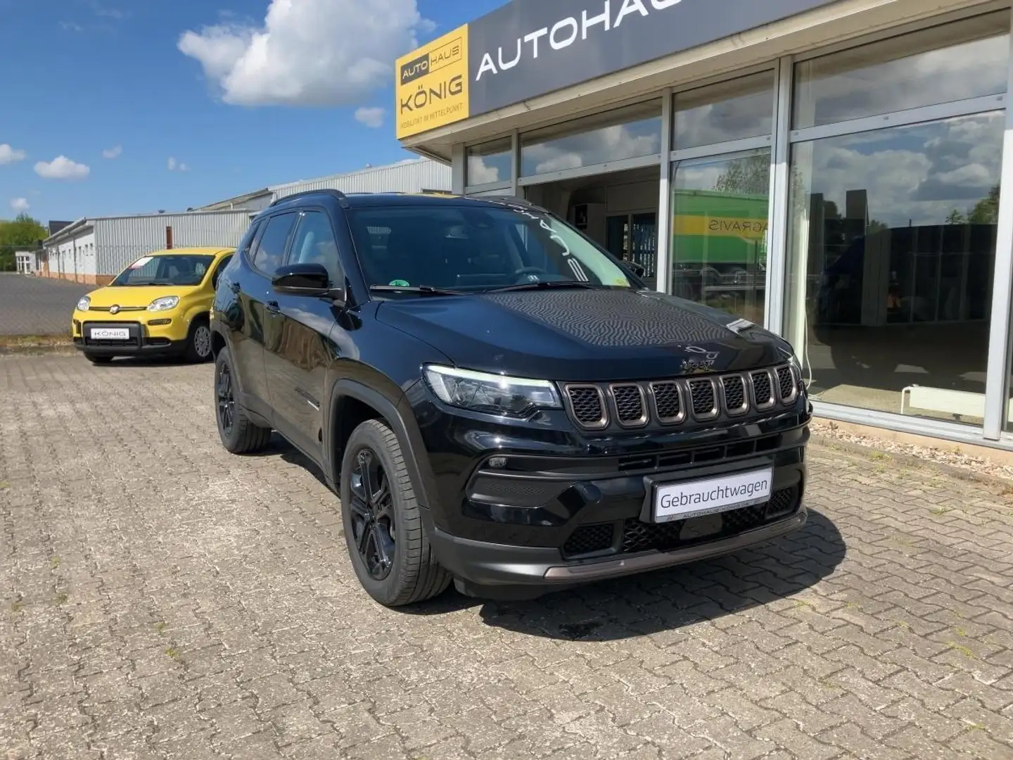 Jeep Compass Limited Plug-In Hybrid 4WD Winter-Paket Zwart - 1