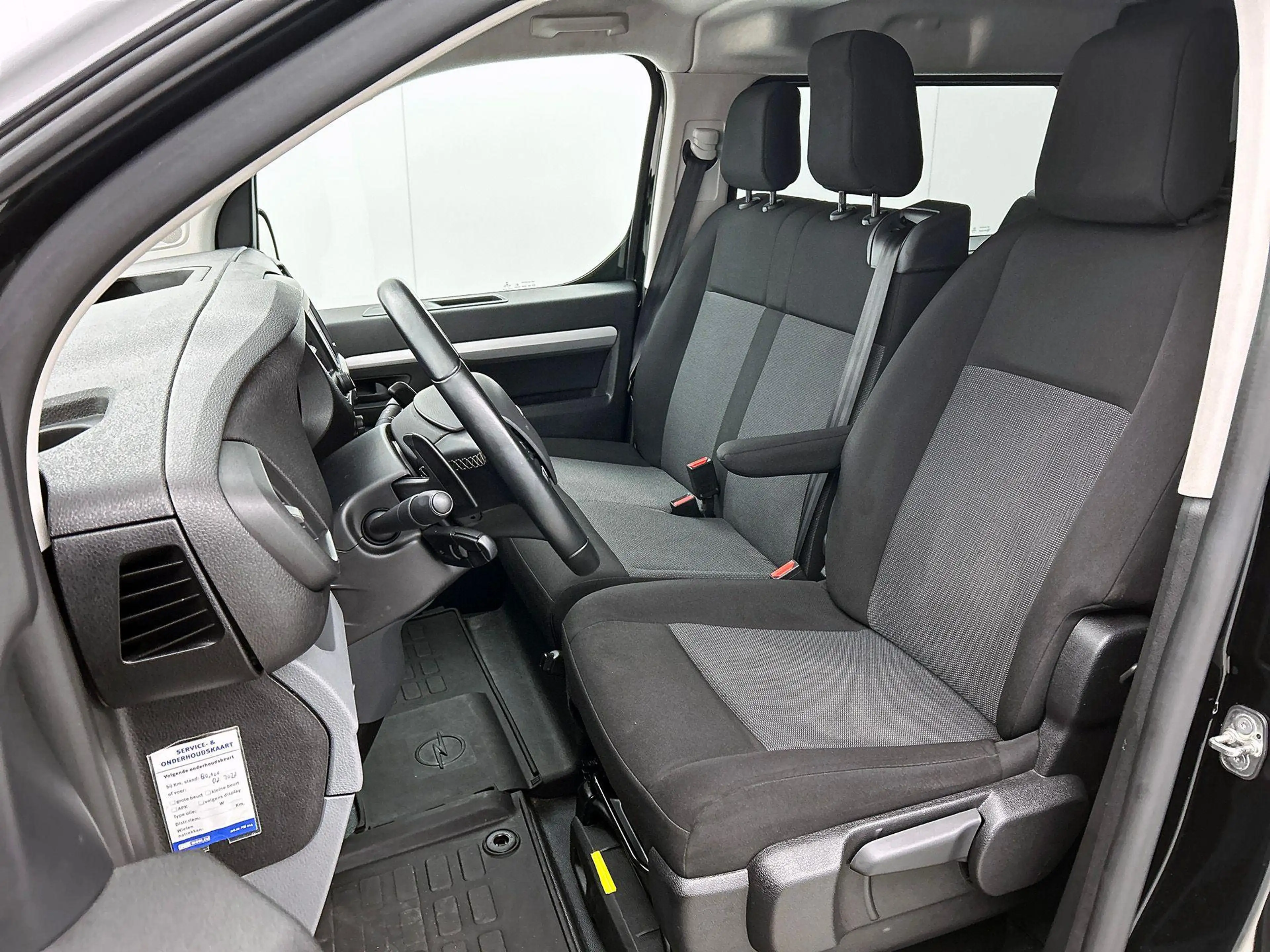 Opel Vivaro 145pk Automaat L3H1 Dubbele cabine Navigatie Camer — photo 33