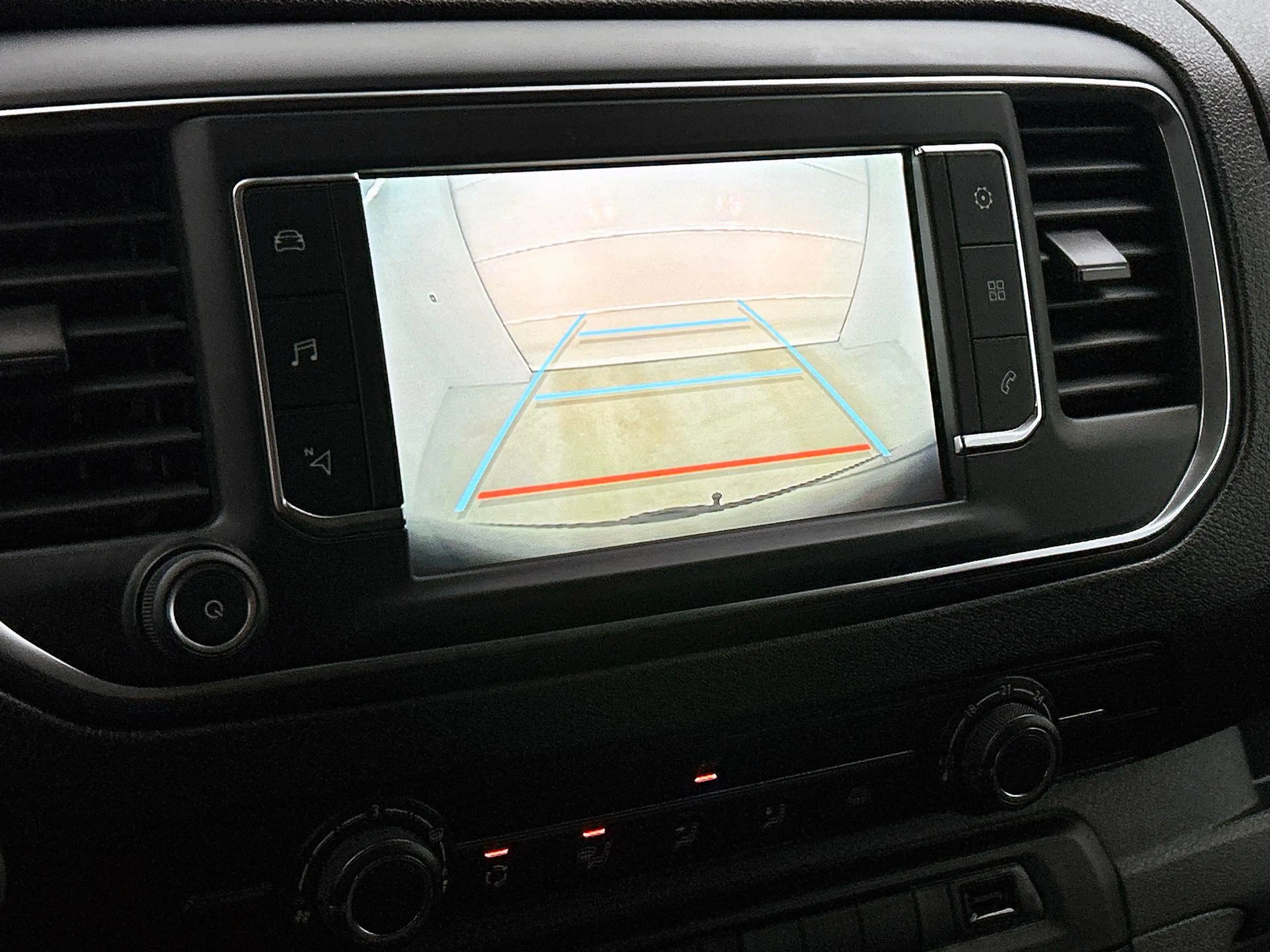 Opel Vivaro 145pk Automaat L3H1 Dubbele cabine Navigatie Camer — photo 15