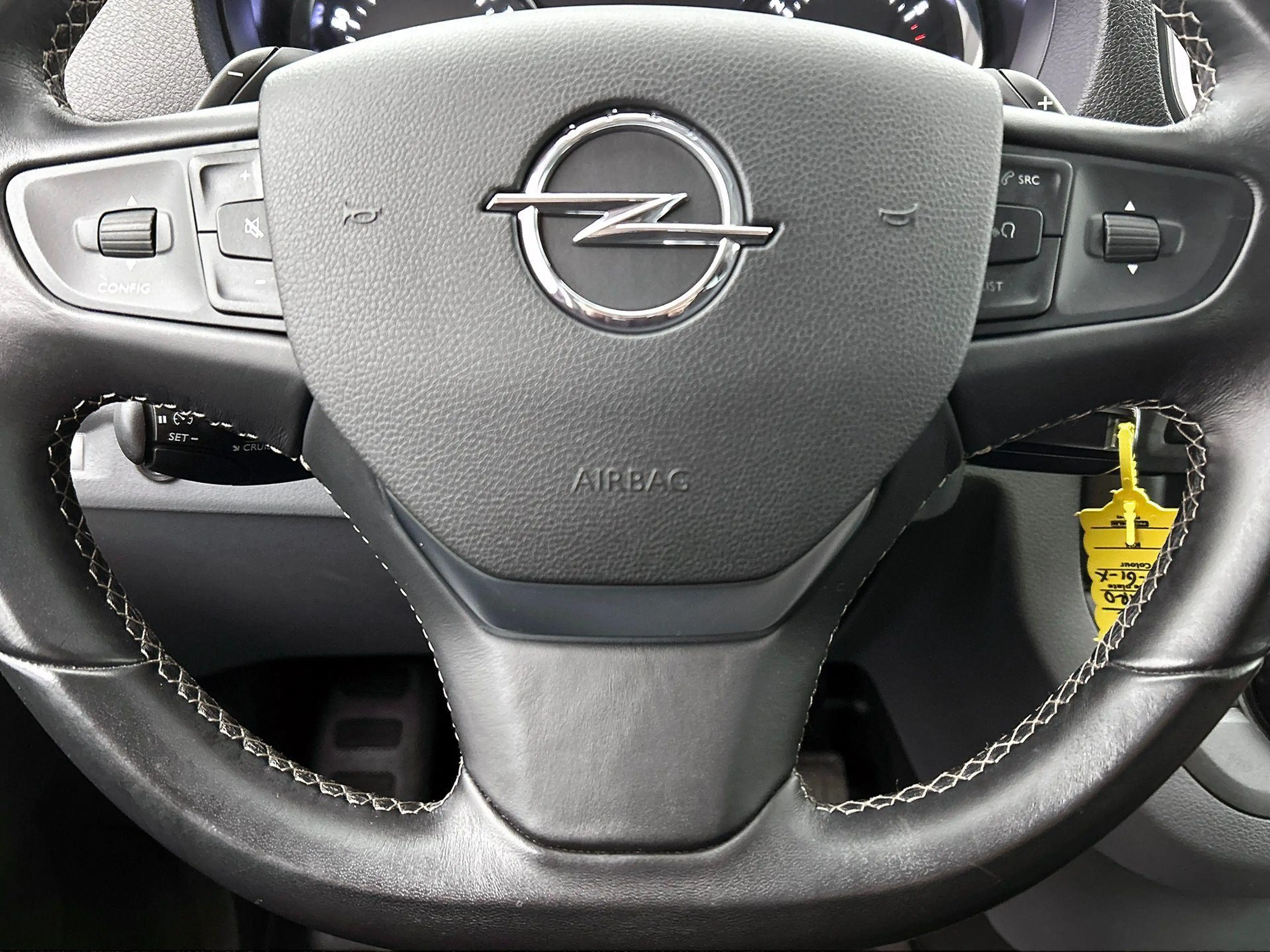 Opel Vivaro 145pk Automaat L3H1 Dubbele cabine Navigatie Camer — photo 30