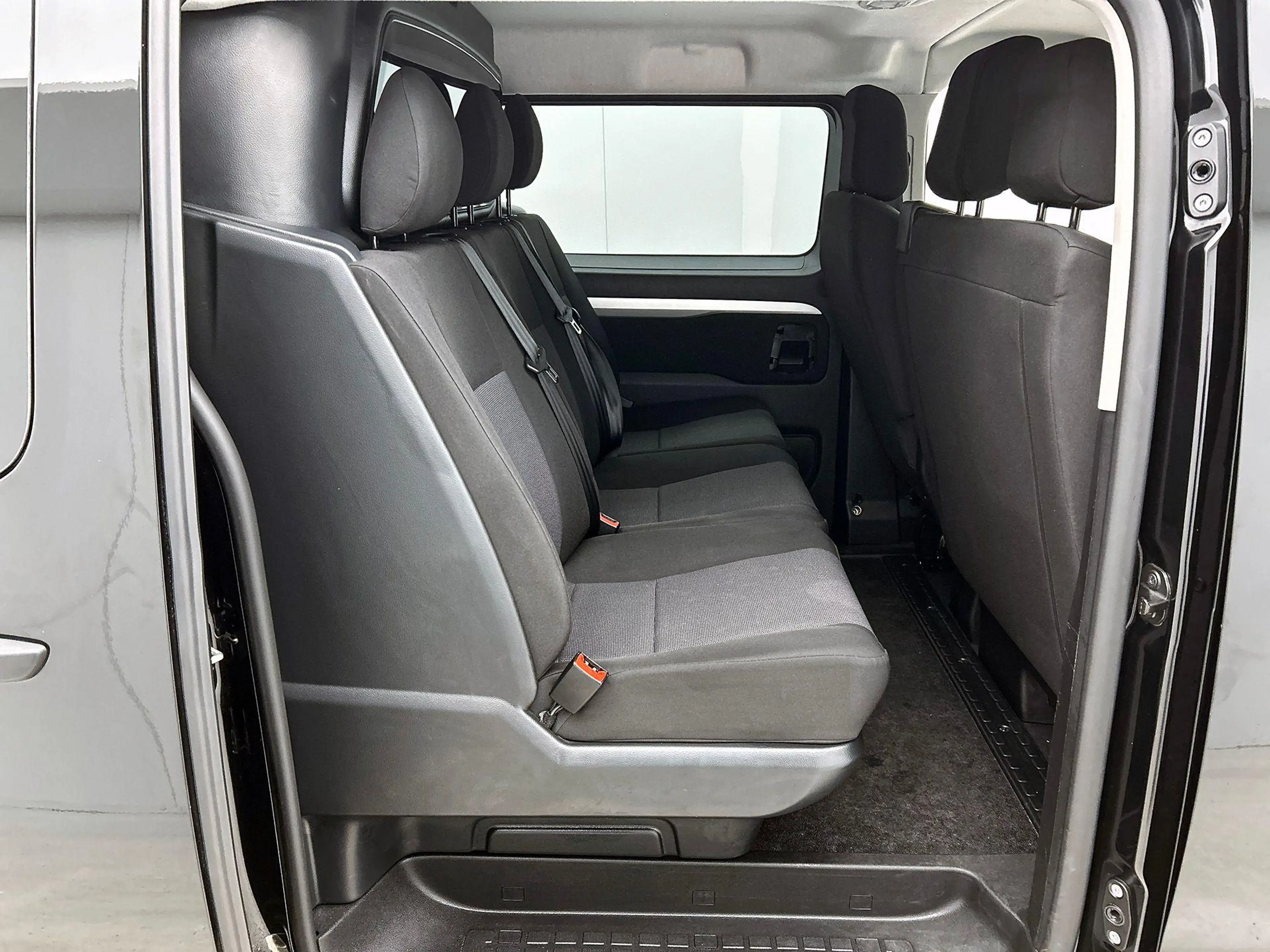 Opel Vivaro 145pk Automaat L3H1 Dubbele cabine Navigatie Camer — photo 26