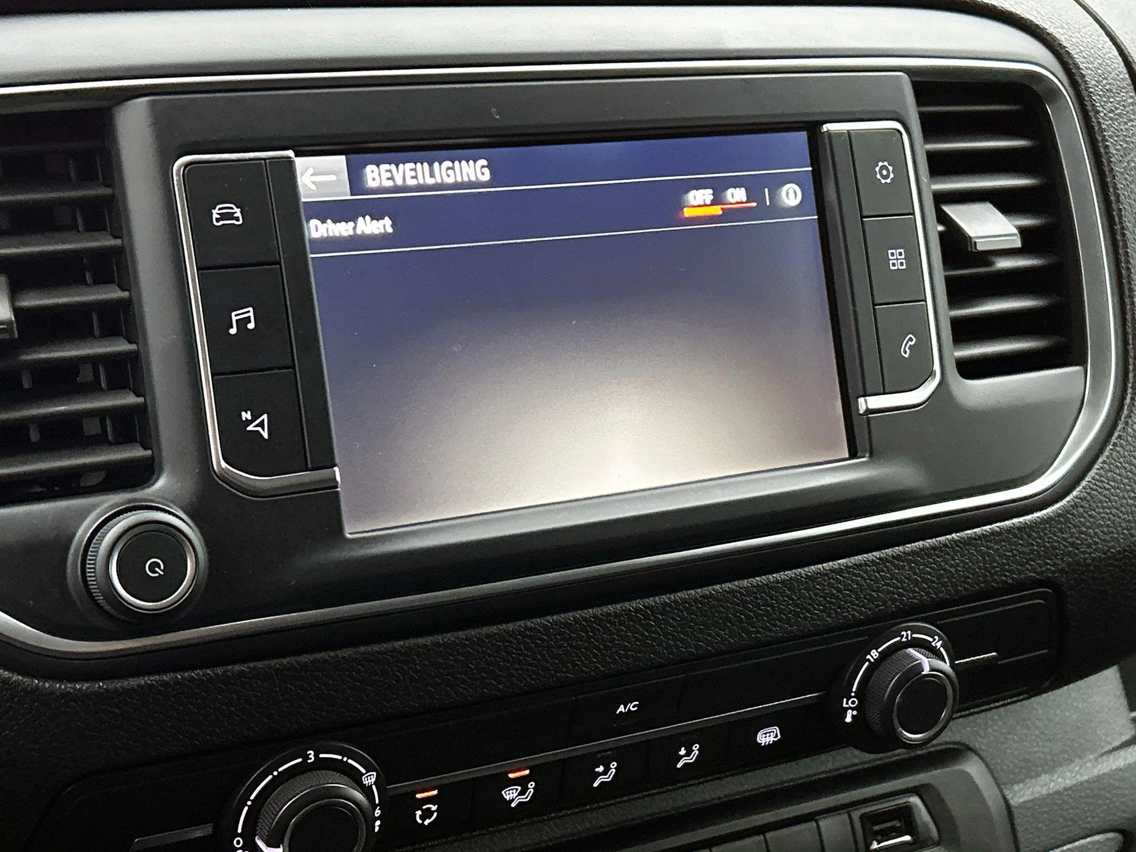 Opel Vivaro 145pk Automaat L3H1 Dubbele cabine Navigatie Camer — photo 12