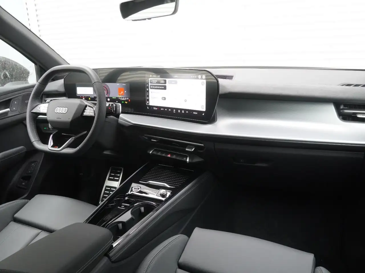 Audi Q3 снимка Audi Q3