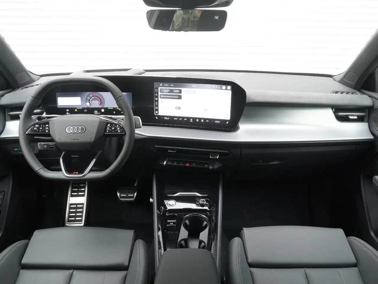 Audi Q3 снимка Audi Q3