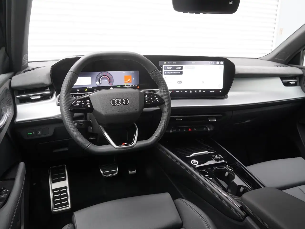 Audi Q3 снимка Audi Q3
