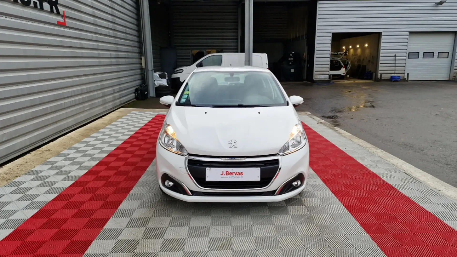 Peugeot BlueHDi 100 S&amp;S PREMIUM PACK Alb - 2