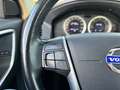 Volvo XC60 2.4 D5 AWD Momentum Grijs - thumbnail 17