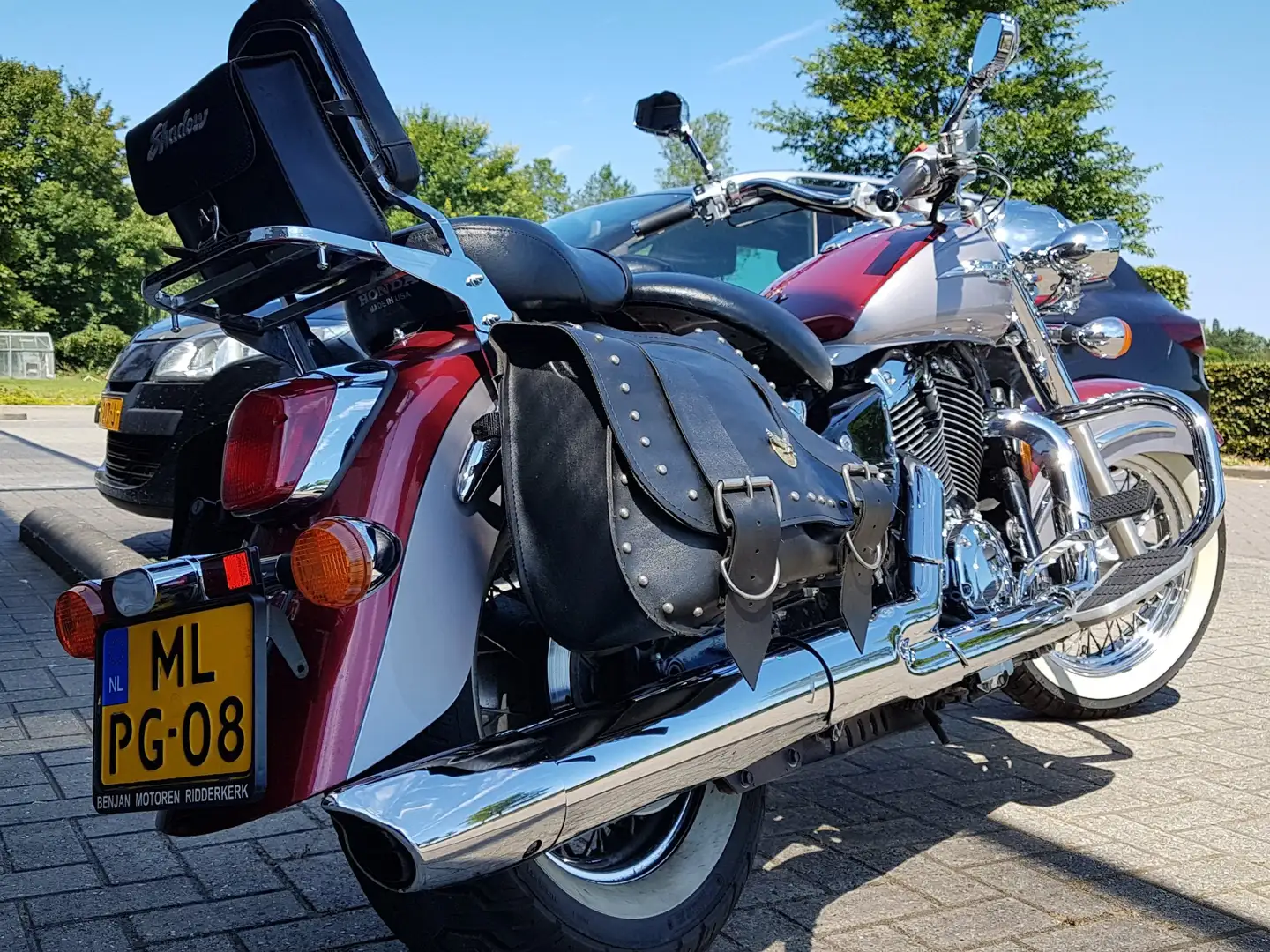 Honda VT 1100 Shadow Aero Rojo - 2