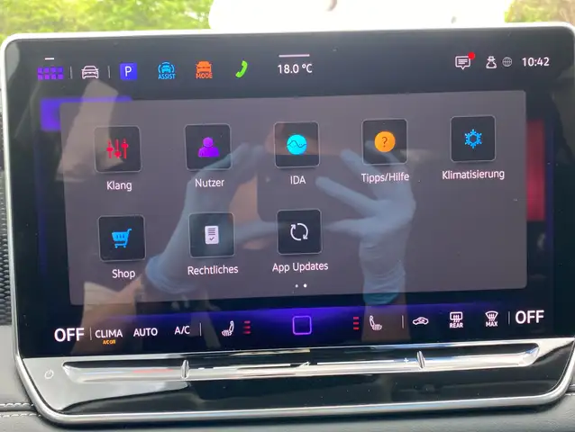 Volkswagen Tiguan view 22