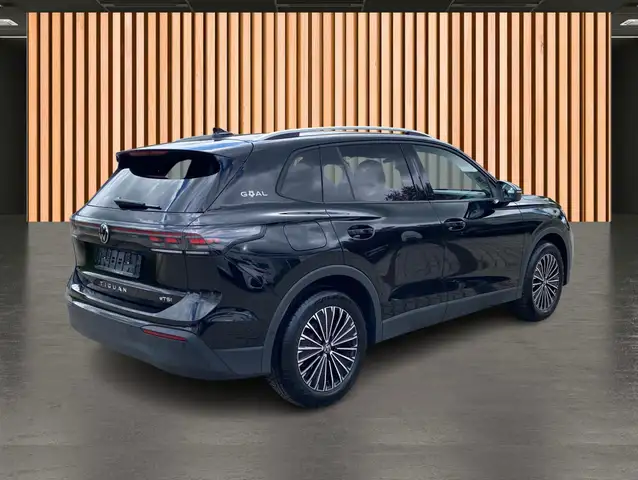 Volkswagen Tiguan view 7
