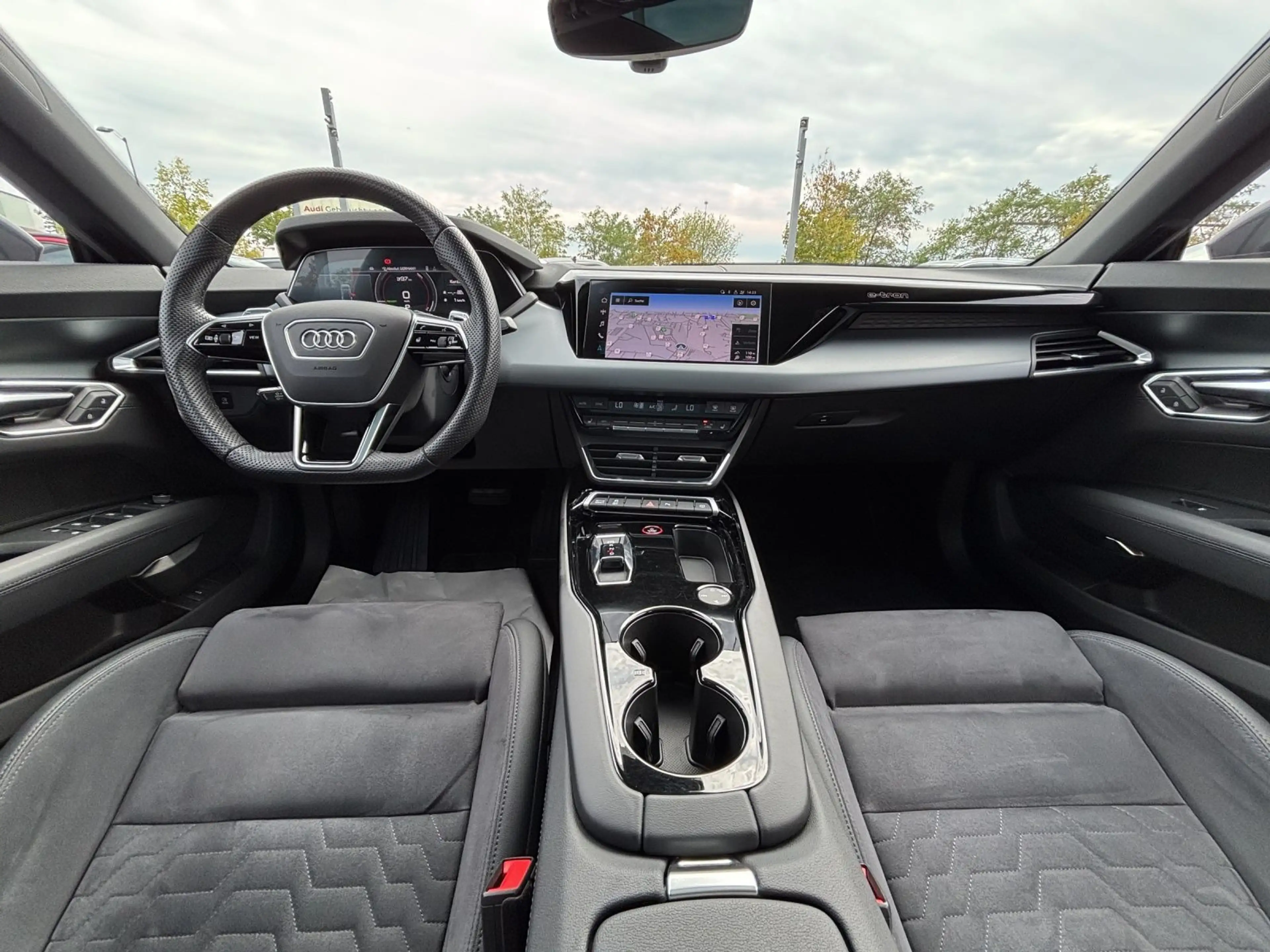 Audi e-tron GT e-tron GT QUATTRO *NAVI*PANO*MATRIX*B&O*KAMERA* — photo 7