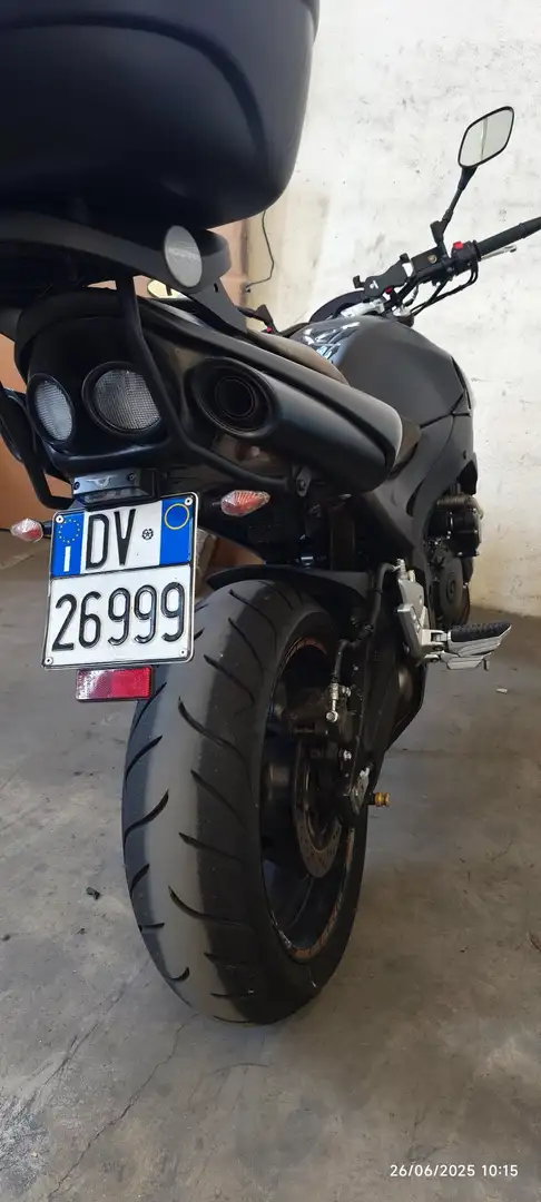 Suzuki GSR 600 Zwart - 2