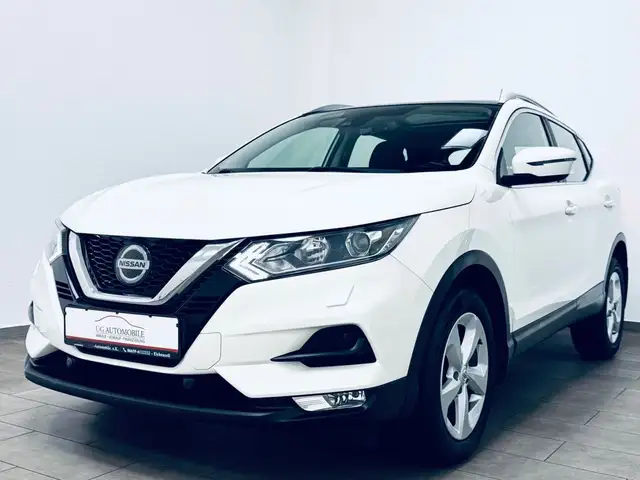 Nissan Qashqai Visia 1.5 DCI * R-KAMERA * AUT * PANO