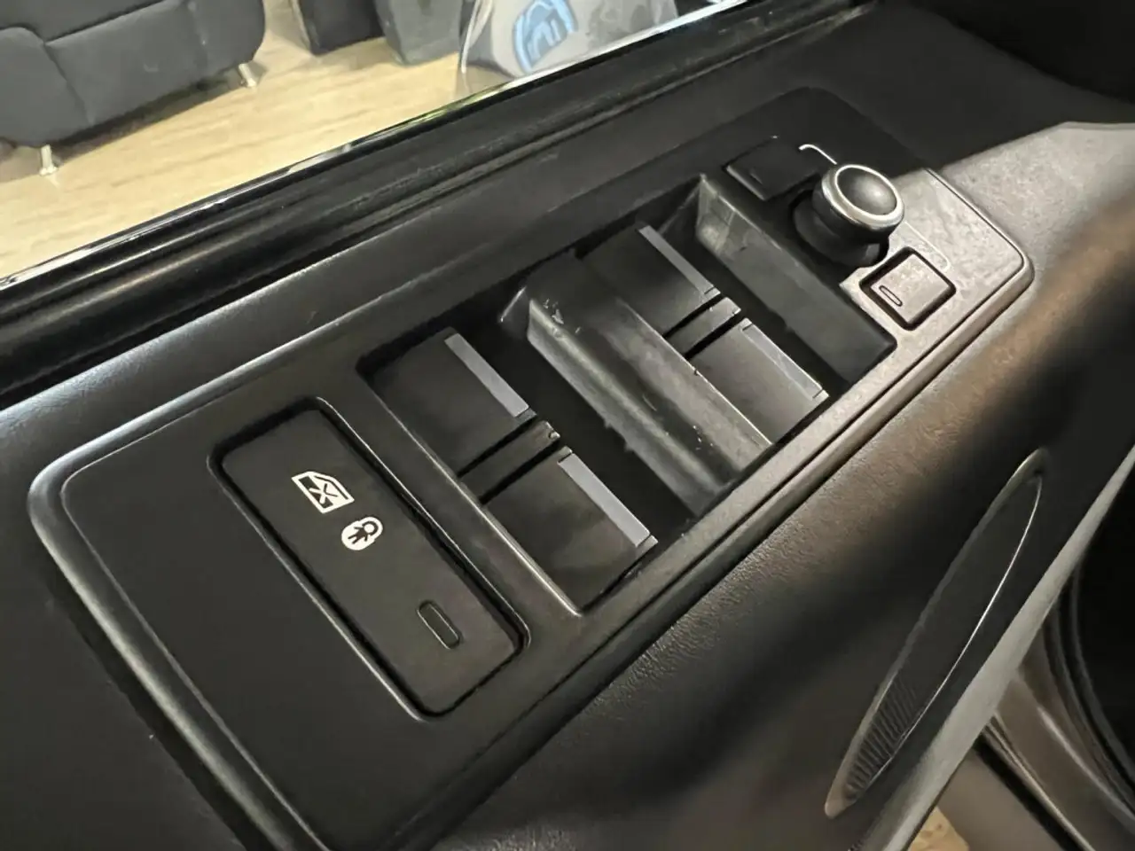 Land Rover Range Rover Sport снимка Land Rover Range Rover Sport