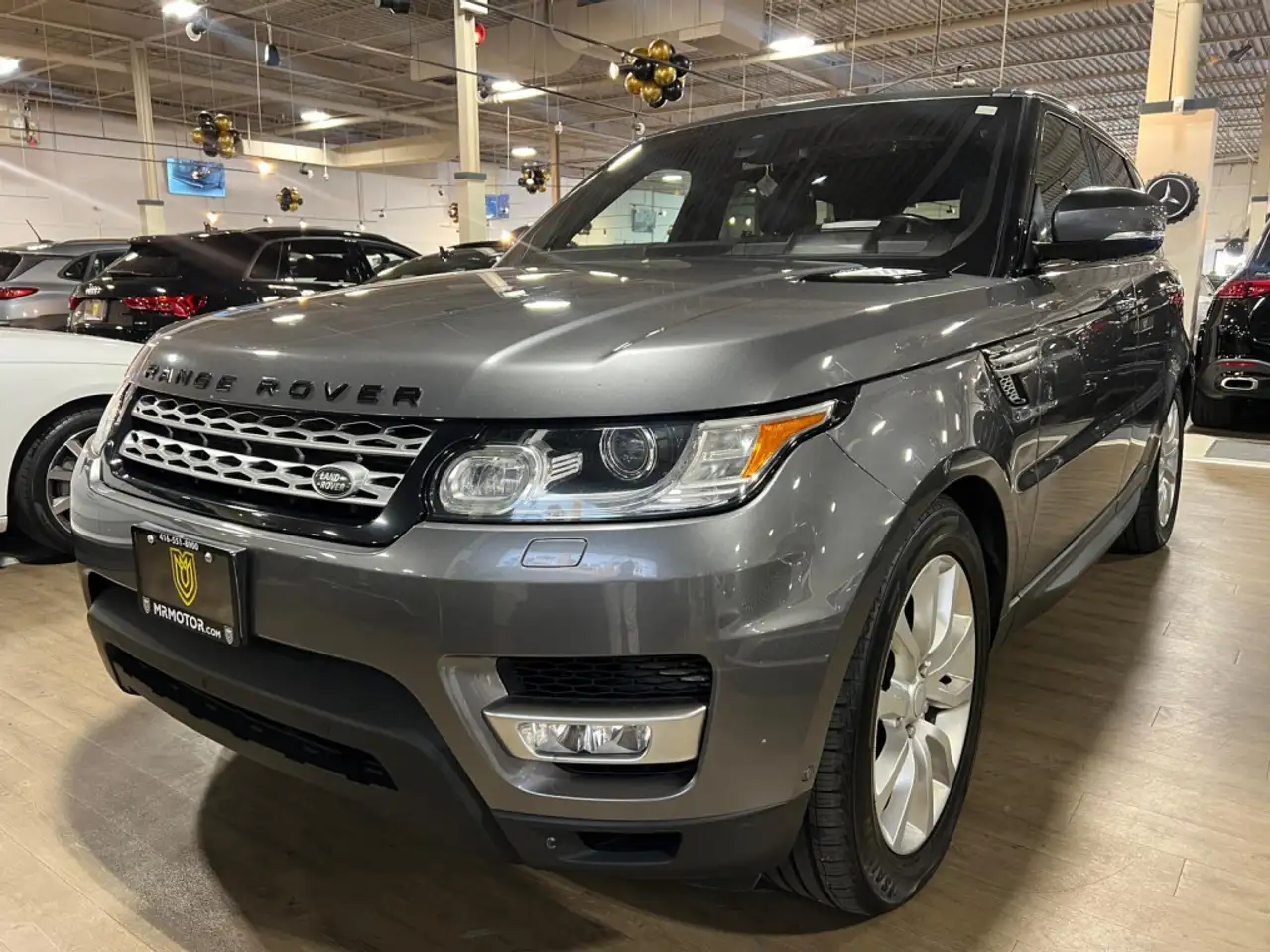 Land Rover Range Rover Sport снимка Land Rover Range Rover Sport