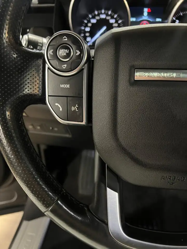 Land Rover Range Rover Sport снимка Land Rover Range Rover Sport