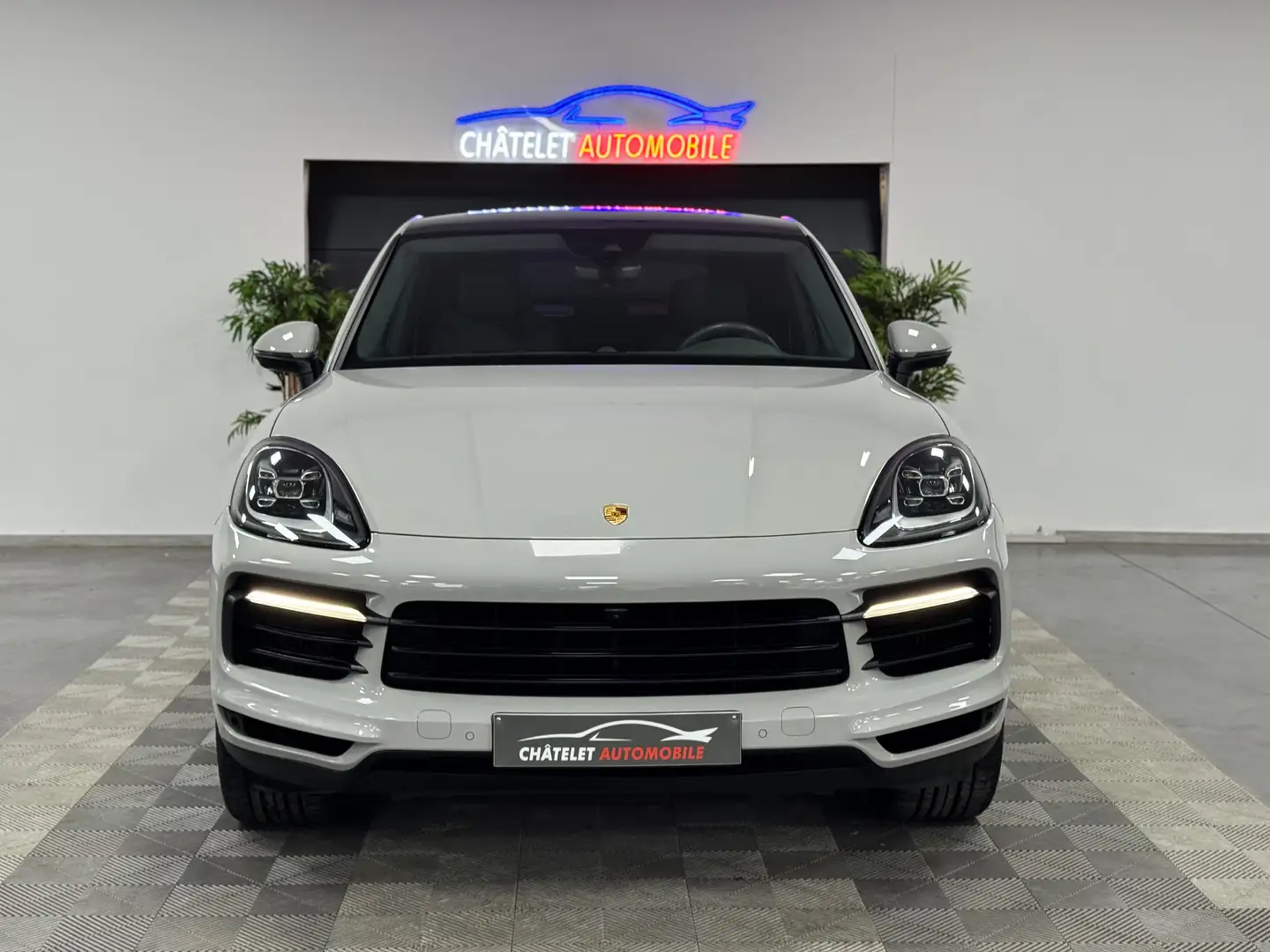 Porsche Cayenne coupé 3.0 Turbo V6 Tiptronic S Gris - 2