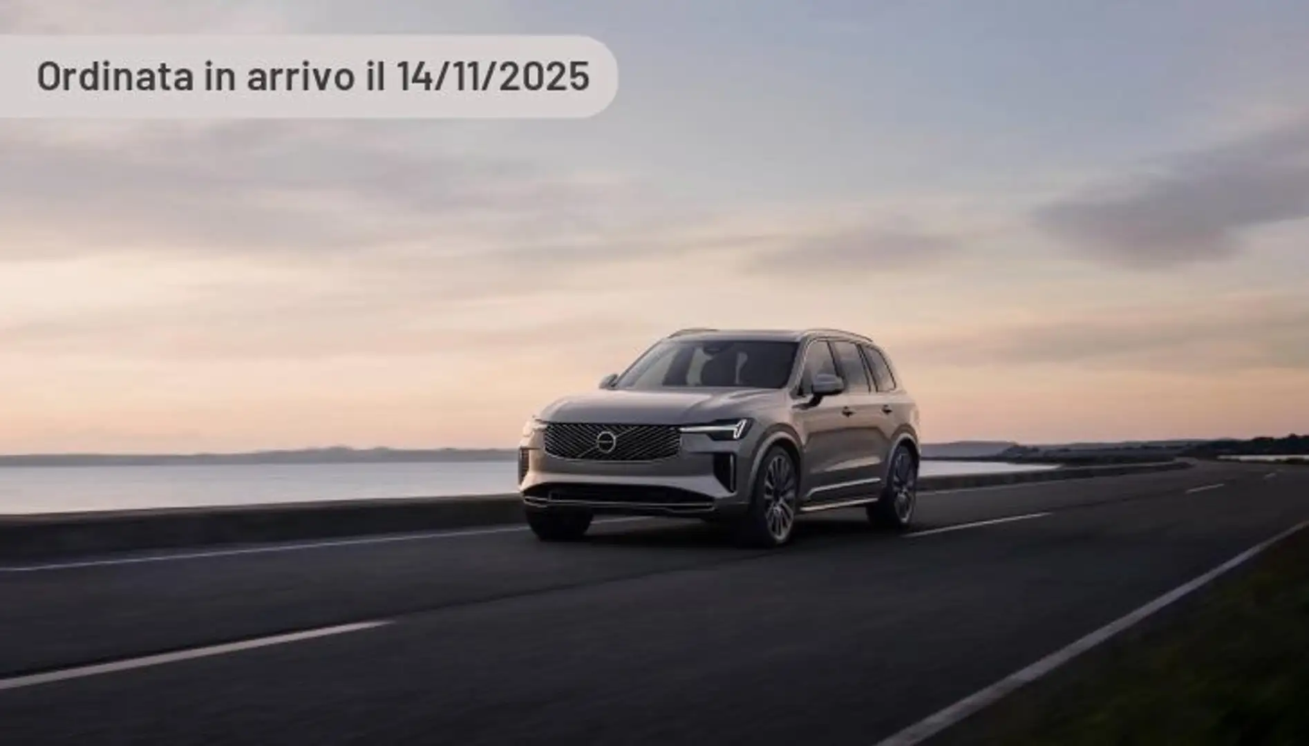 Volvo XC90 T8 Plug-in Hybrid AWD automatico 7 posti Ultra Bri Argento - 2