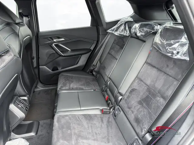 BMW X1 view 9