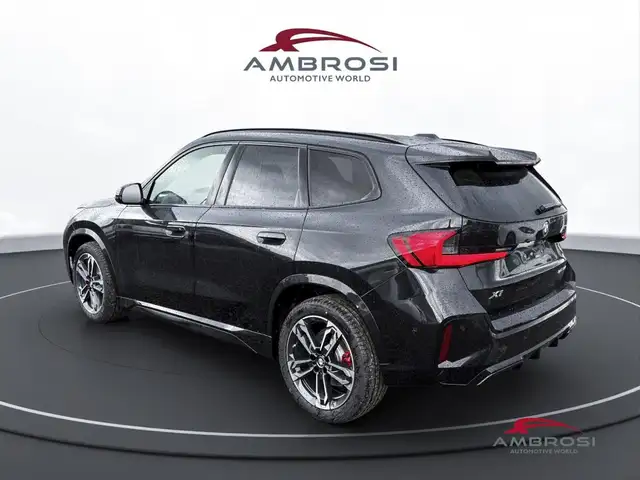 BMW X1 view 3