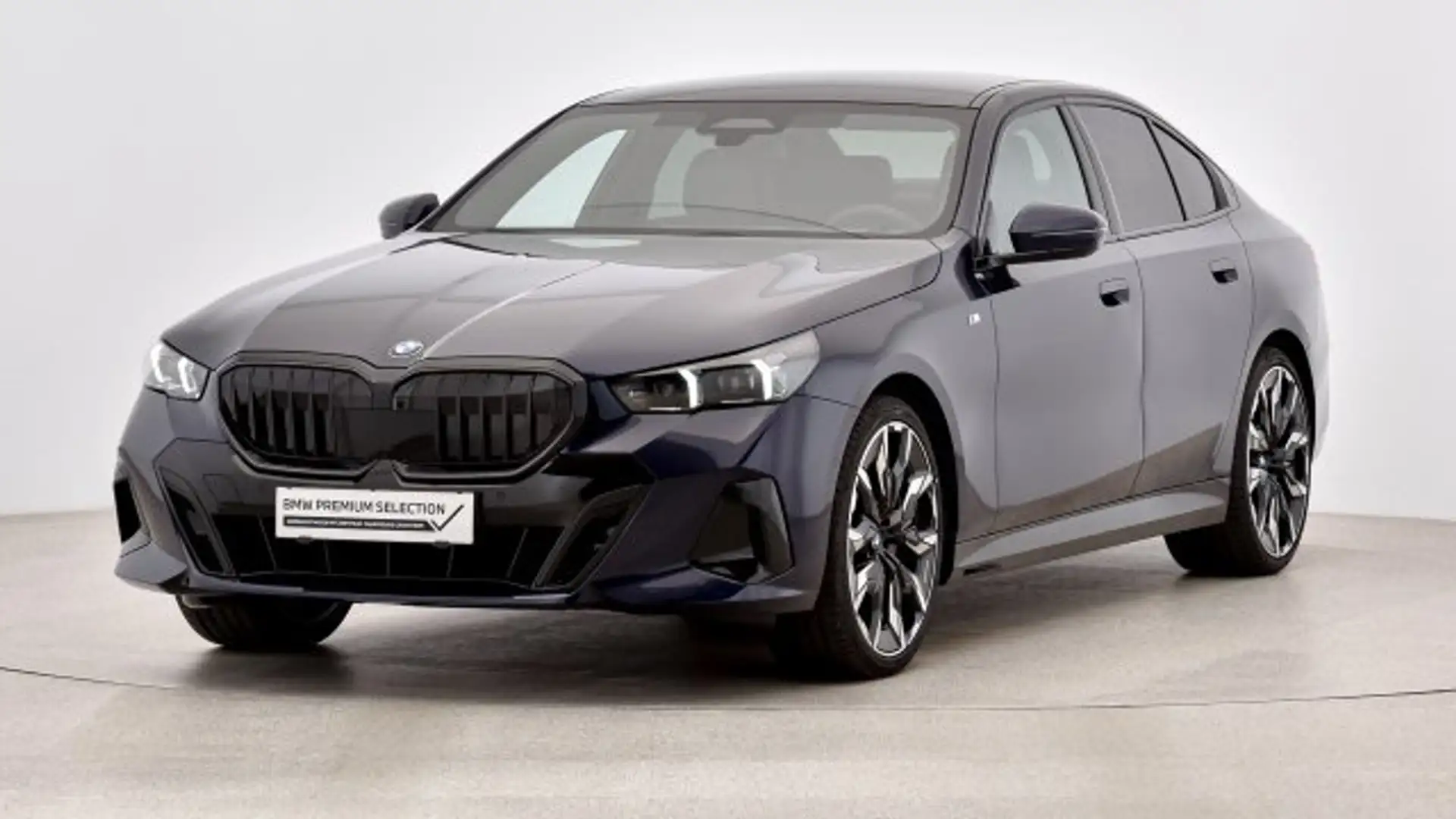 BMW 520 d xDrive Limousine G60 B47 Blau - 1