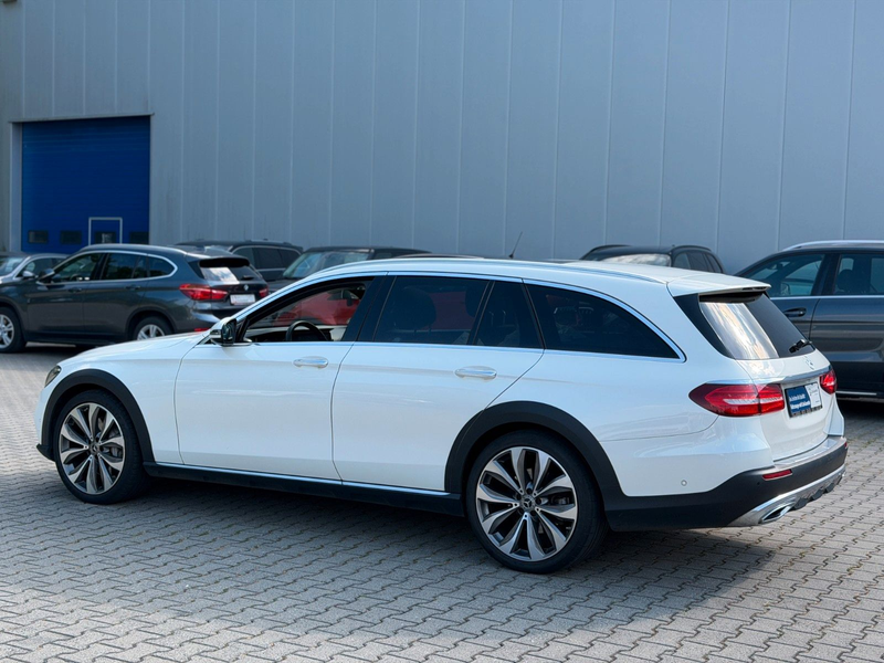 Mercedes-Benz E 400 d E T-Modell 4Matic *All-Terrain *Garantie — photo 13