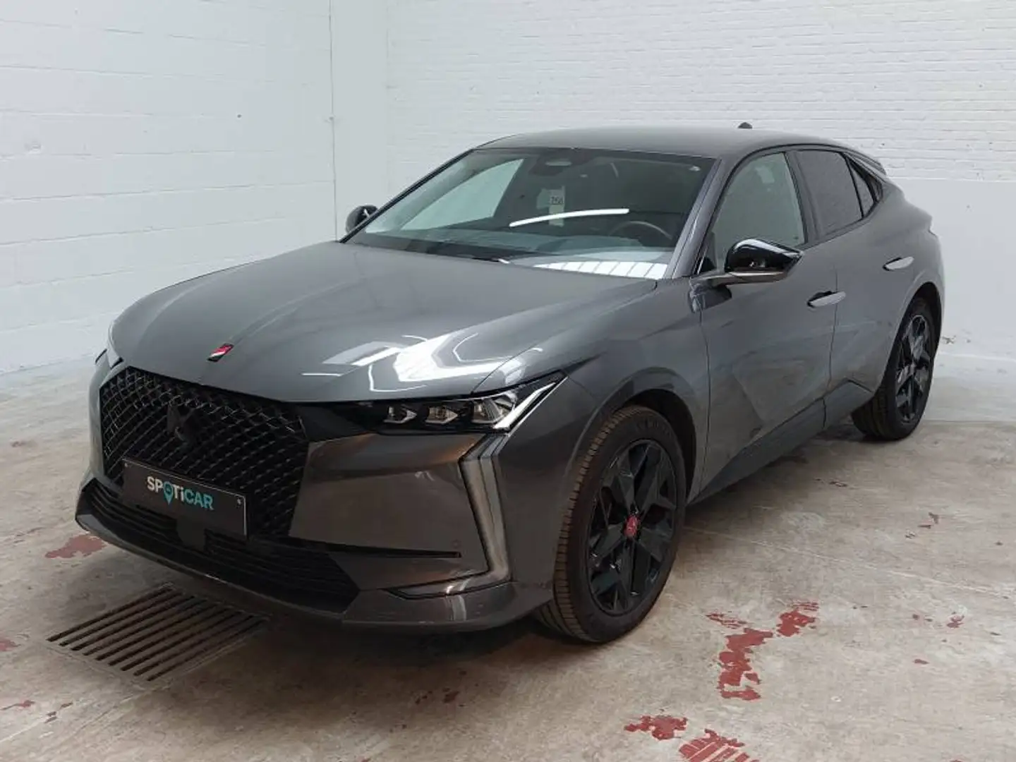 DS Automobiles DS 4 2 PureTech 130 Auto Performance Line Grijs - 2