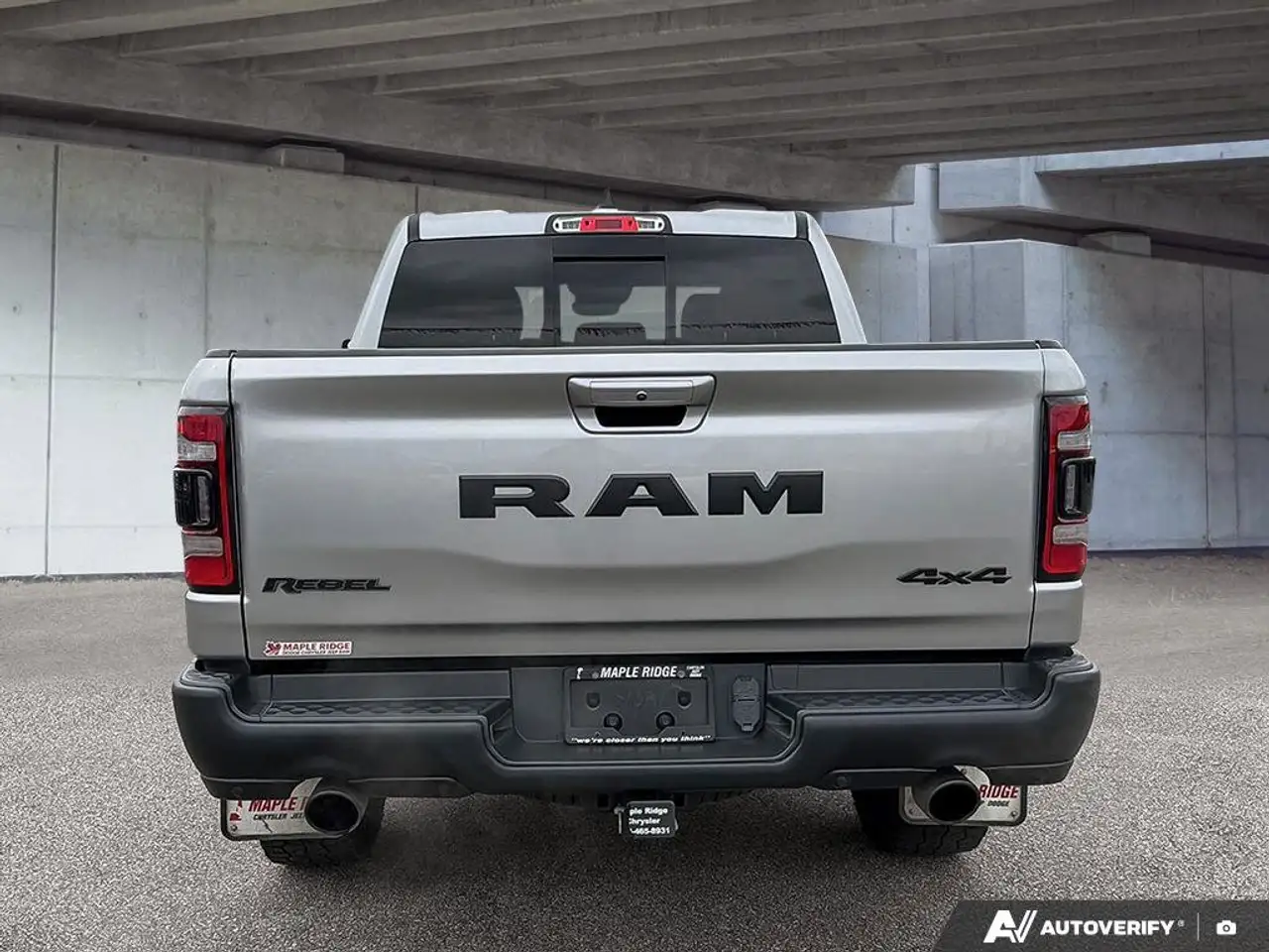 RAM 1500 снимка RAM 1500