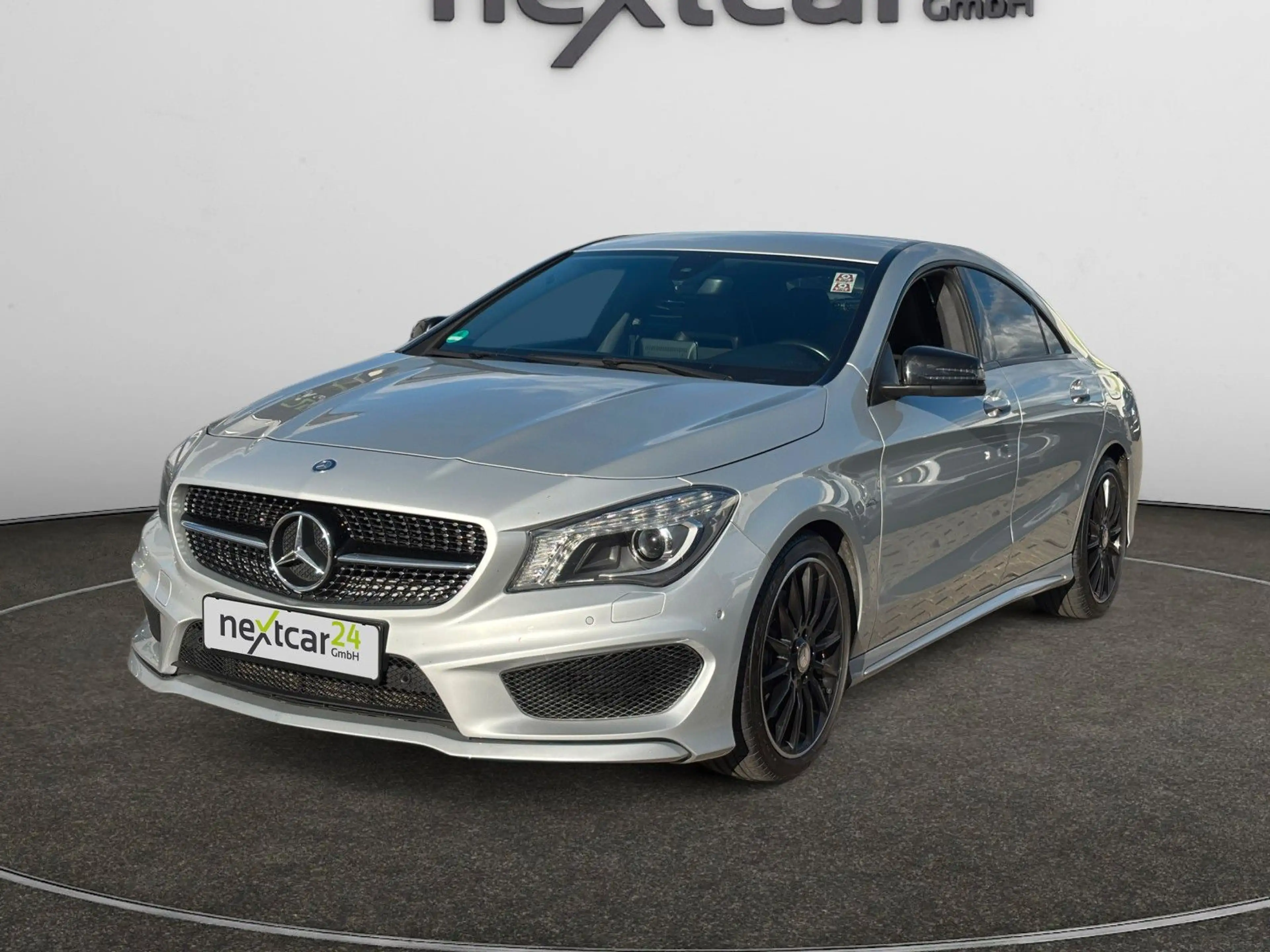 Mercedes-Benz CLA 220 CDI |AMG LINE|LEDER|NAVI|PDC|18´´