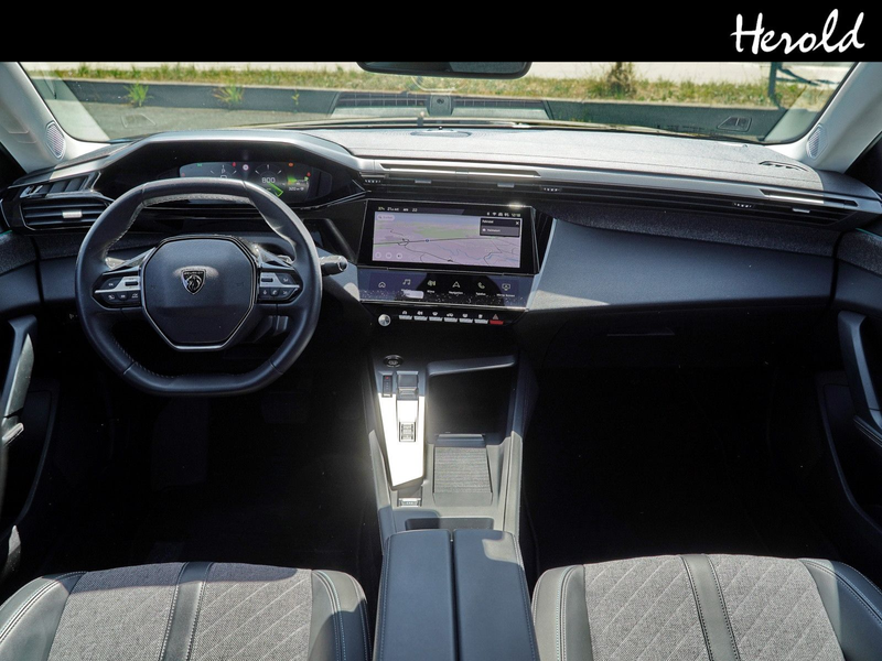 Peugeot 408 PureTech 130 Allure*Sitzheizung,1.Hand* — photo 6