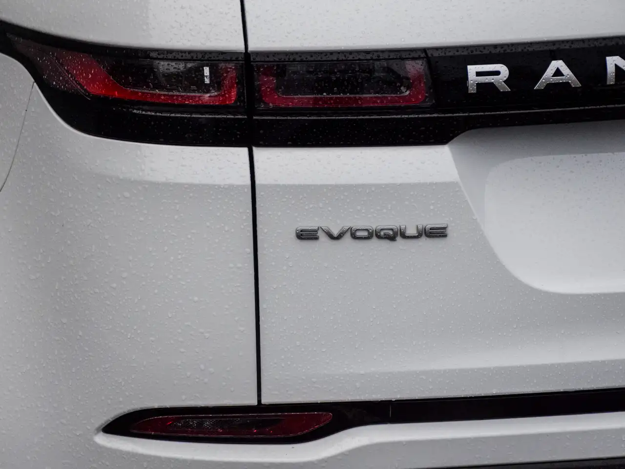 Land Rover Range Rover Evoque снимка Land Rover Range Rover Evoque