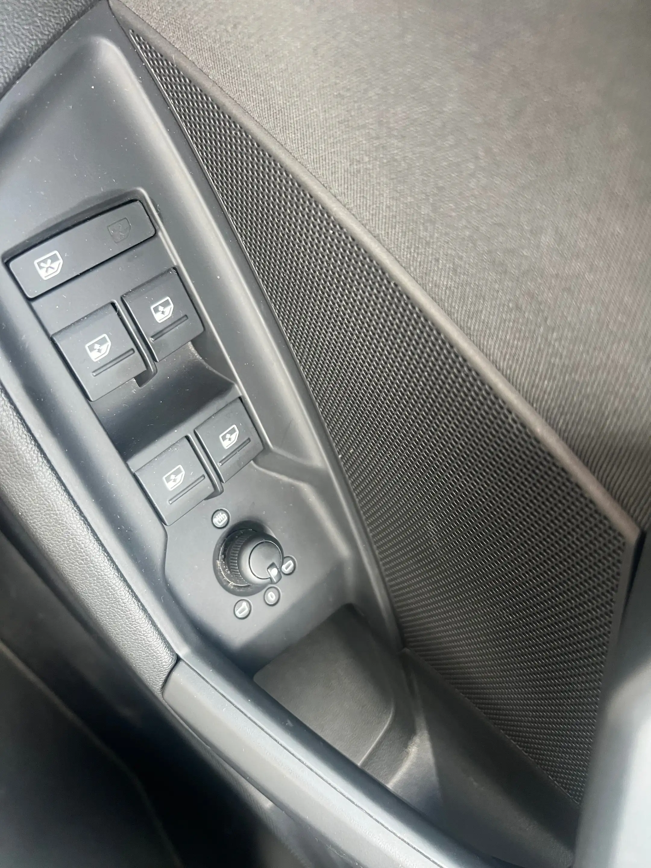 Audi A3 Sportback 30 TFSI Business Édition Advanced S tr GPS CARPLAY 82.000kms AUTOMATIQUE CRÉDIT 100% GARANTIE — photo 15