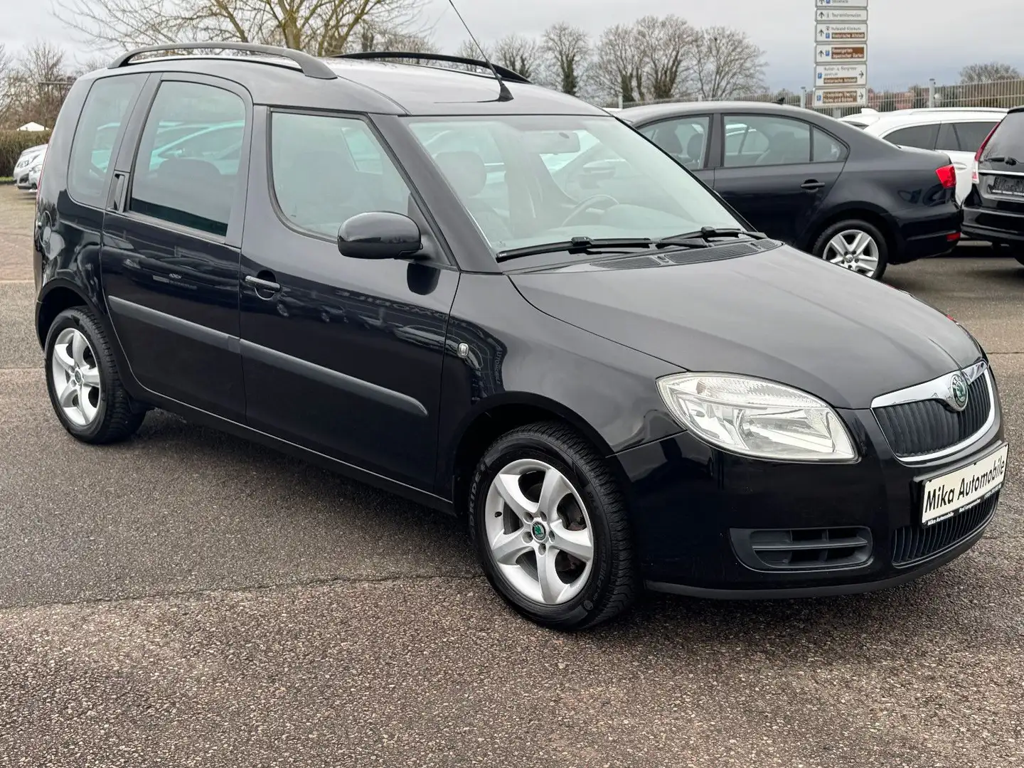 Skoda Roomster Style Plus Edition TÜV/HU/NEU Schwarz - 2