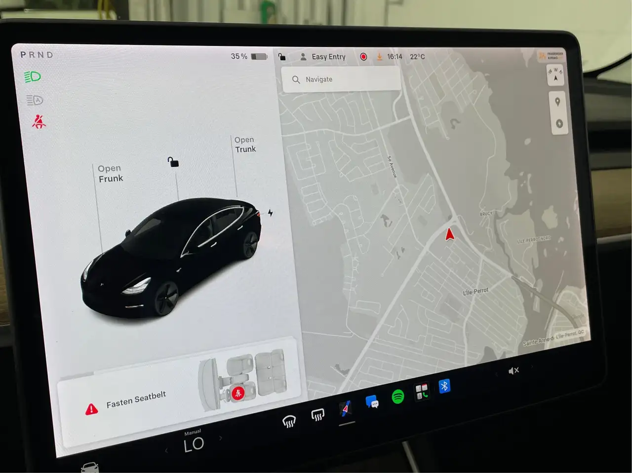 Tesla Model 3 photo Tesla Model 3