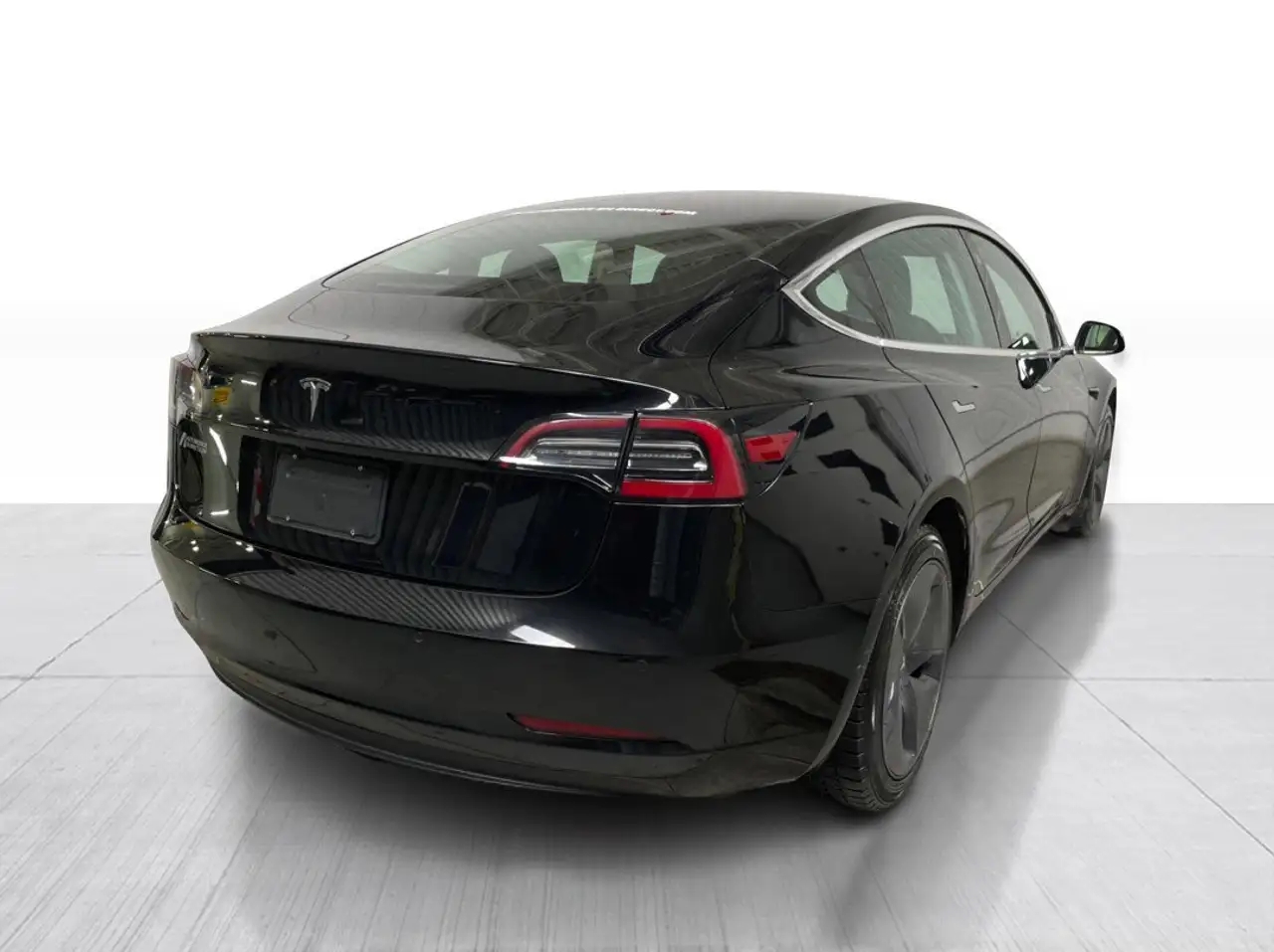Tesla Model 3 photo Tesla Model 3