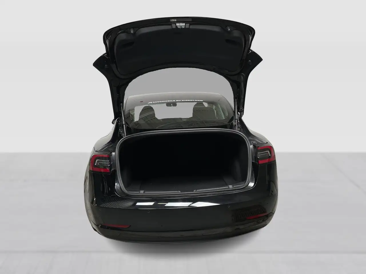 Tesla Model 3 photo Tesla Model 3