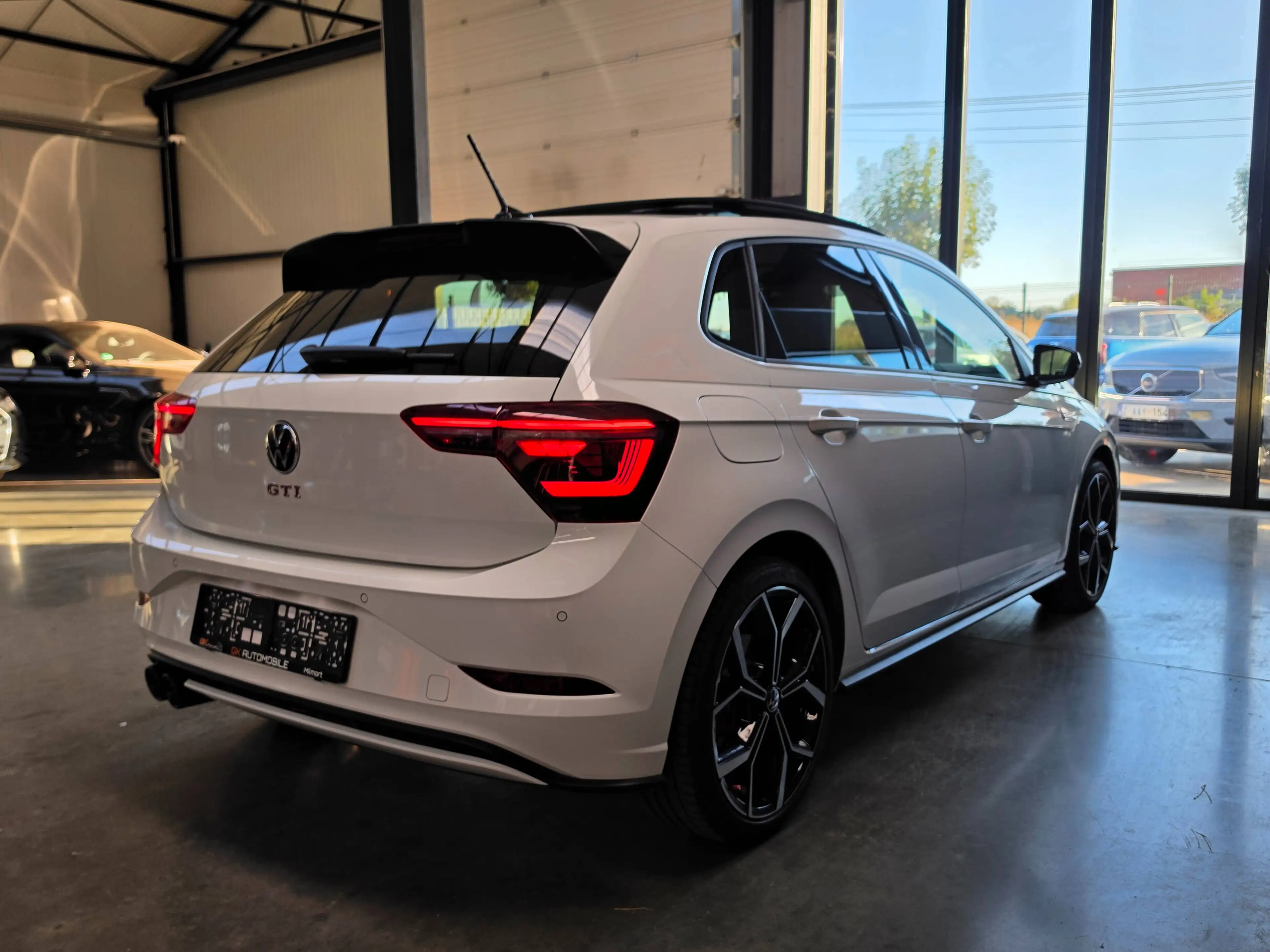 Volkswagen Polo GTI 2.0 TSI DSG // TOIT OUVRANT// CAMÉRA // COCKPIT — photo 4